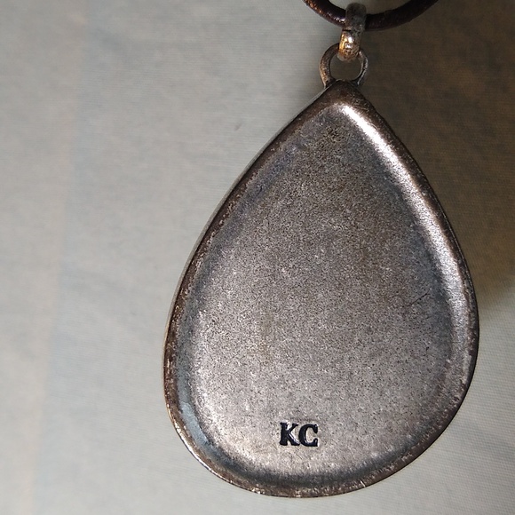 mother of pearl * pearlescent choker/necklace on leather * adjustable - Picture 2 of 12